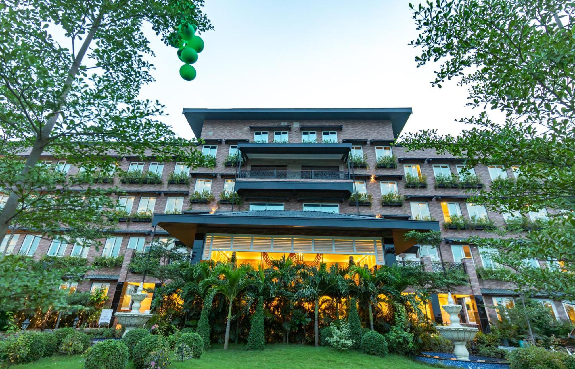 Mayfair Purnea Purnia 外观 照片